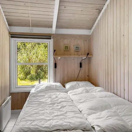 Holiday home Rathulf - 700m From The Sea By Interhome