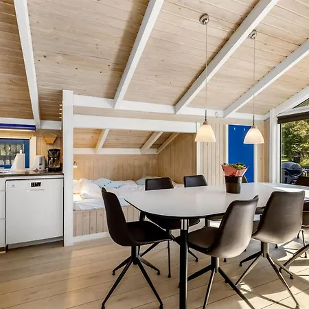 Rathulf - 700m From The Sea By Interhome